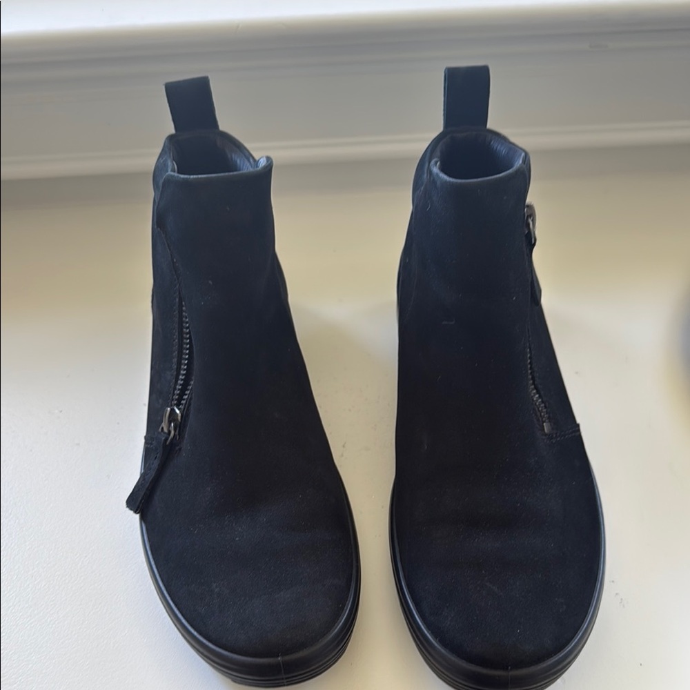 Ecco Black Ankle Boots